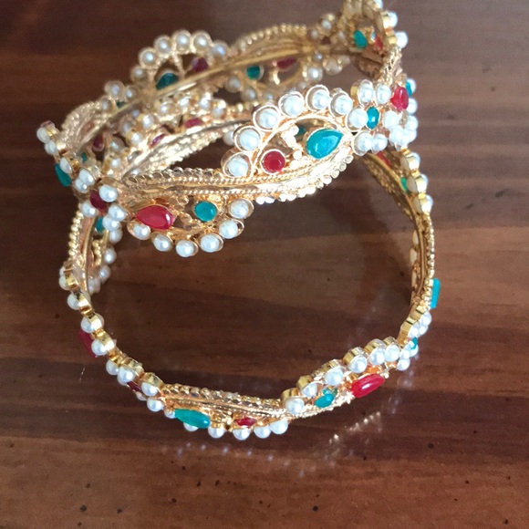 Bangles - Picture 3 of 4